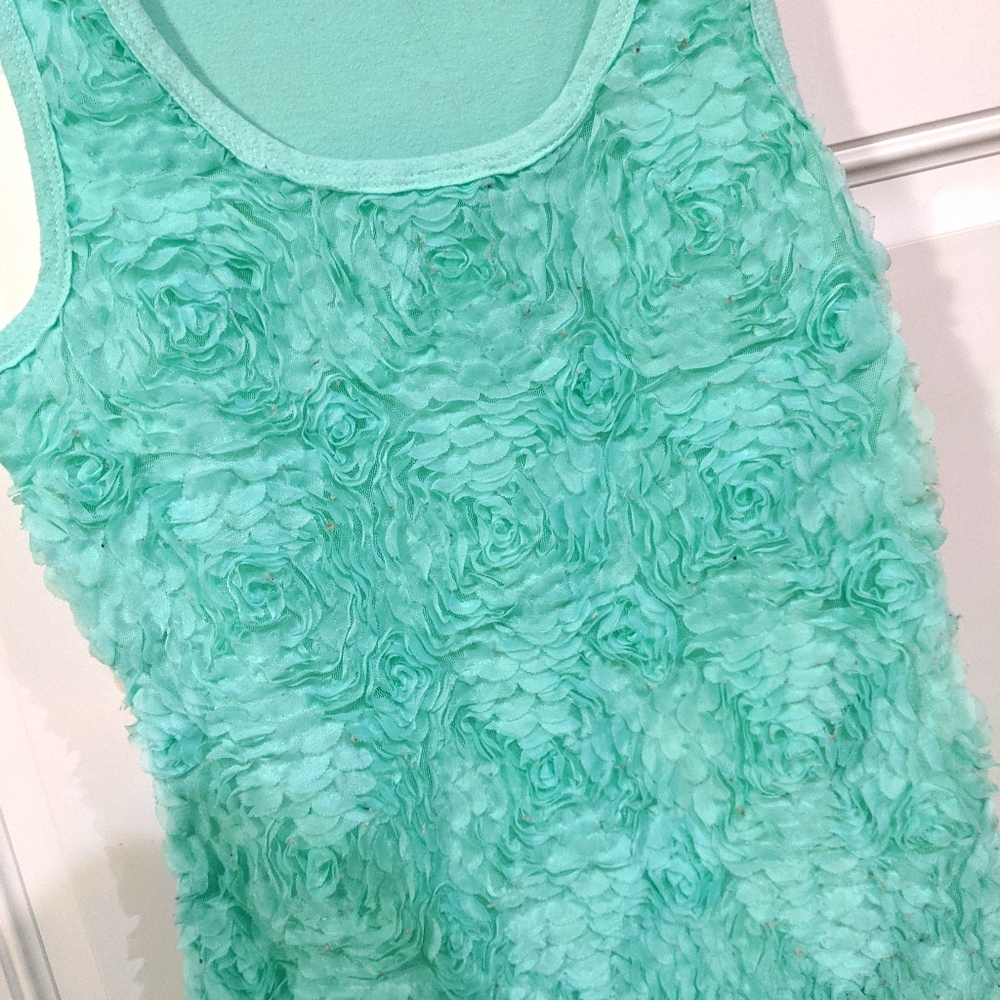 3D floral tank top